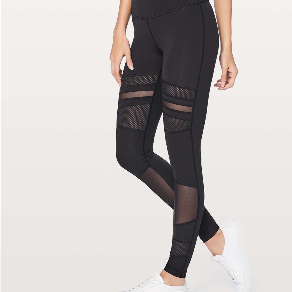 Lululemon Wunder Under Hi-Rise 28"
